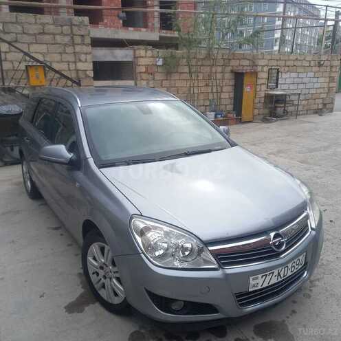 Opel Astra 2010, 200,000 km - 1.3 л - Bakı