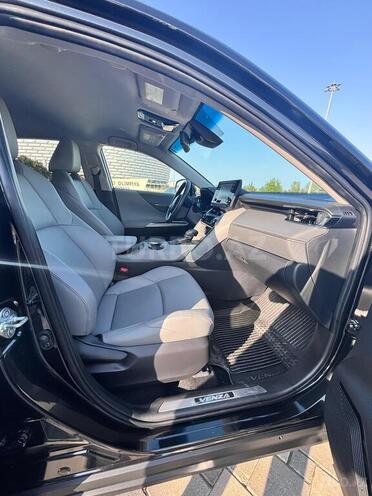 Toyota Venza 2022, 18,000 km - 2.5 l - Bakı