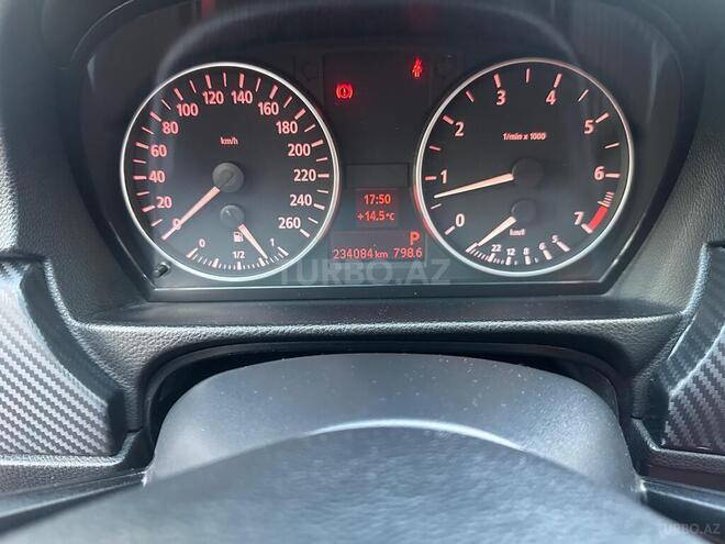 BMW 325 2006, 235,000 km - 2.5 l - Bakı