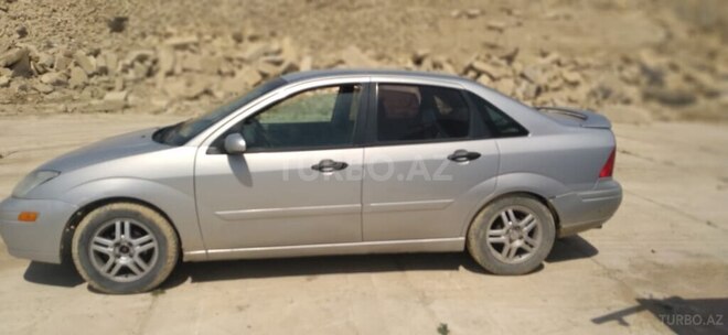 Ford Focus 2000, 555,550 km - 2.0 l - Bakı