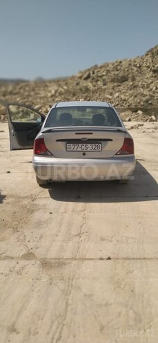 Ford Focus 2000, 555,550 km - 2.0 l - Bakı