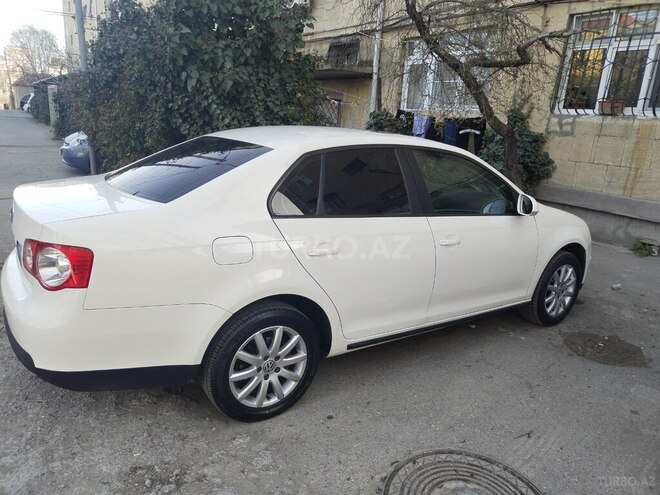 Volkswagen Jetta 2008, 161,000 km - 1.6 l - Bakı