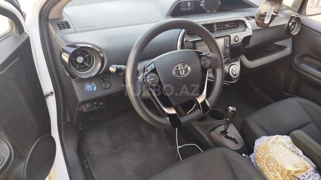 Toyota Aqua 2019, 160,000 km - 1.6 л - Bakı