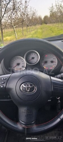 Toyota RAV4 2003, 300,000 km - 2.0 l - Qusar