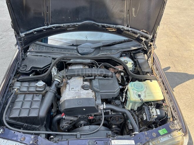 Mercedes C 230 1997, 345,000 km - 2.3 l - Bakı