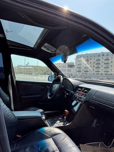 Mercedes C 230 1997, 345,000 km - 2.3 l - Bakı