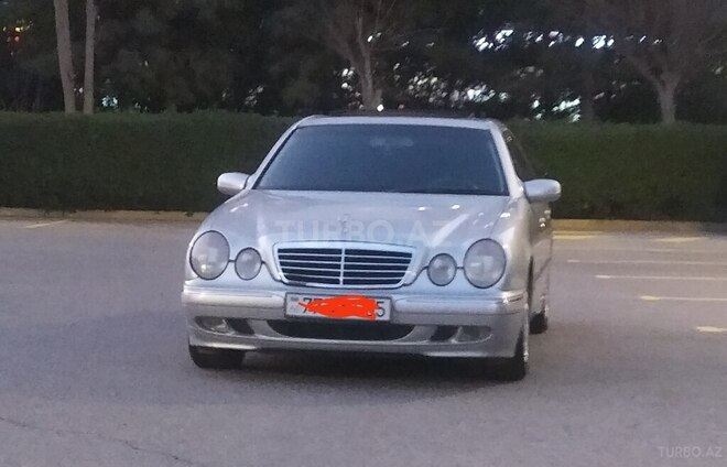 Mercedes E 240 2000, 338,000 km - 2.6 l - Bakı