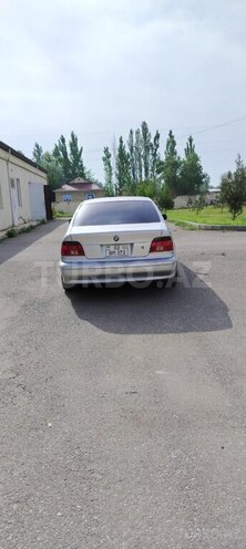 BMW 528 1996, 368,000 km - 2.8 л - Saatlı