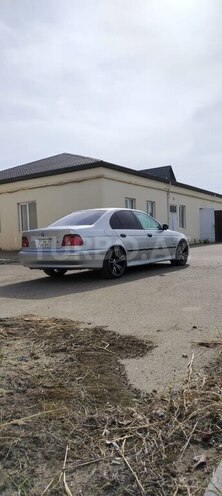 BMW 528 1996, 368,000 km - 2.8 л - Saatlı