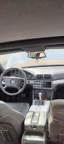 BMW 528 1996, 368,000 km - 2.8 л - Saatlı