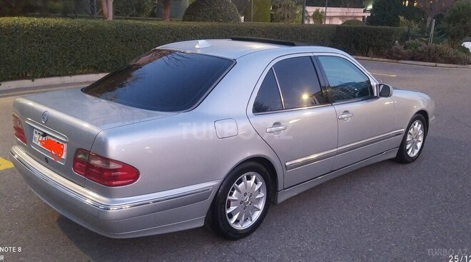 Mercedes E 240 2000, 338,000 km - 2.6 l - Bakı