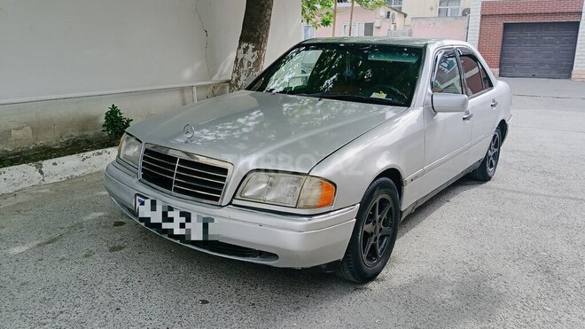 Mercedes C 250 1997, 225,000 km - 2.5 l - Bakı
