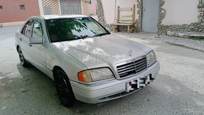 Mercedes C 250 1997, 225,000 km - 2.5 l - Bakı