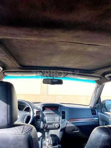 Mitsubishi Pajero 2008, 276,500 km - 3.0 л - Bakı
