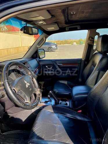 Mitsubishi Pajero 2008, 276,500 km - 3.0 л - Bakı