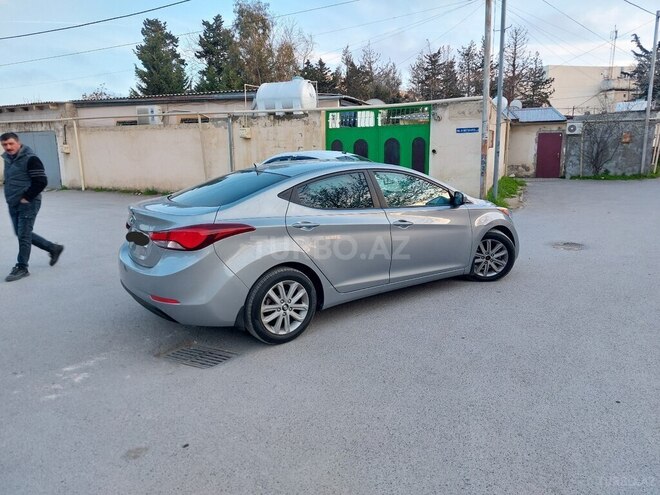 Hyundai Elantra 2015, 126,000 km - 1.8 l - Bakı
