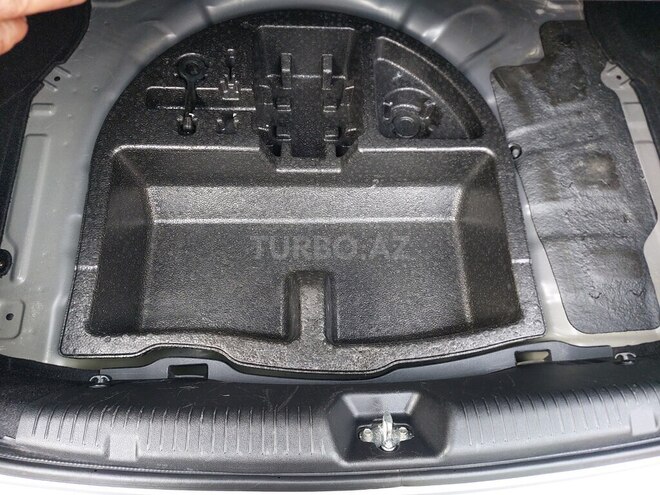 Hyundai Elantra 2015, 126,000 km - 1.8 l - Bakı