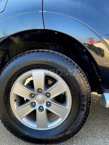 Mitsubishi Pajero 2008, 276,500 km - 3.0 л - Bakı