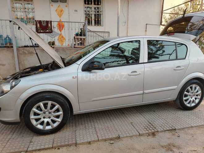 Opel Astra 2005, 270,000 km - 1.4 л - Bakı