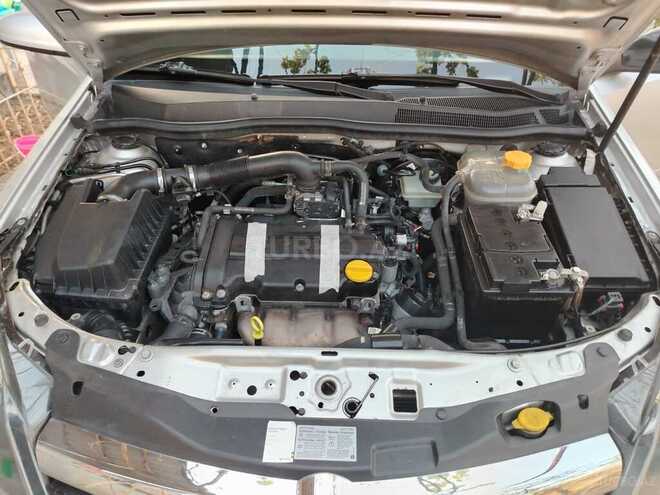 Opel Astra 2005, 270,000 km - 1.4 л - Bakı