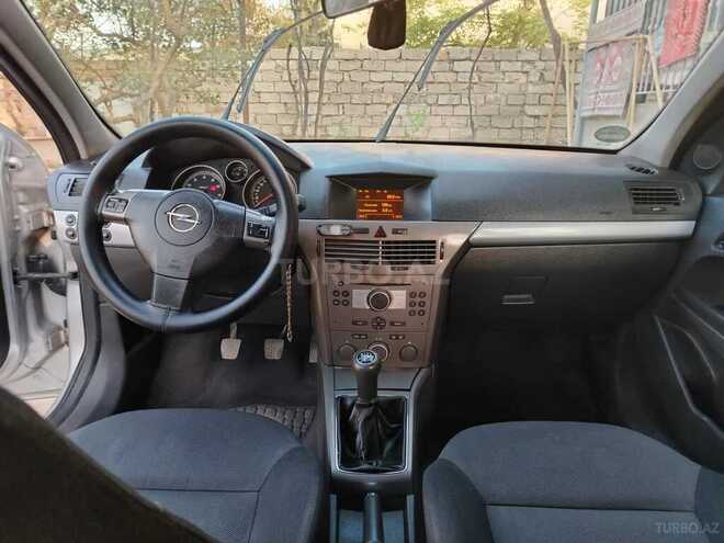 Opel Astra 2005, 270,000 km - 1.4 л - Bakı