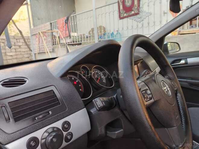 Opel Astra 2005, 270,000 km - 1.4 л - Bakı