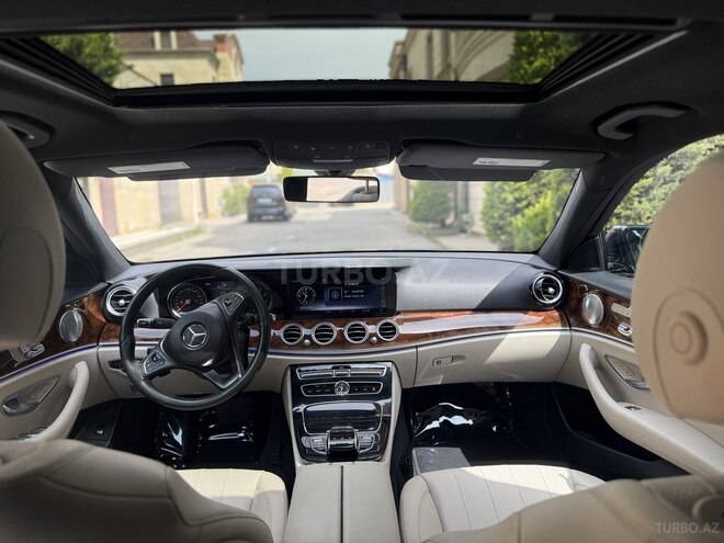 Mercedes E 300 4MATIC 2016, 163,000 km - 2.0 л - Bakı