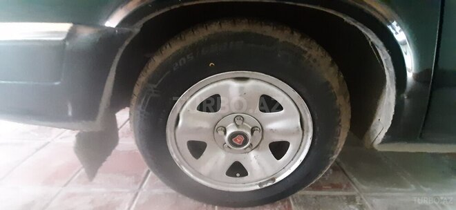 GAZ 31105 2008, 124,000 km - 2.3 l - Samux