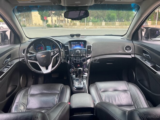 Chevrolet Cruze 2015, 334,000 km - 1.4 l - Goranboy