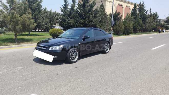 Hyundai Sonata-4