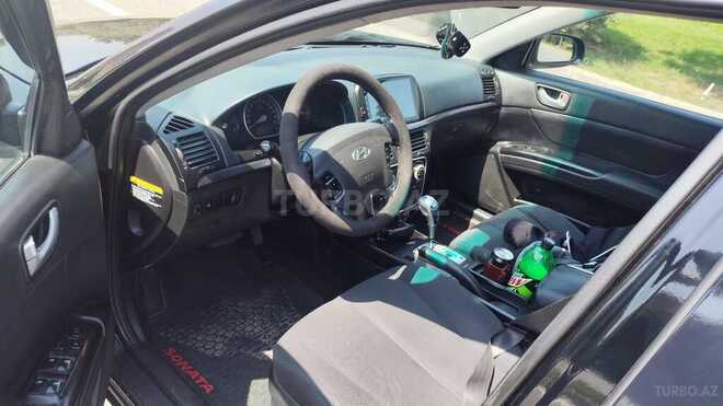 Hyundai Sonata-8