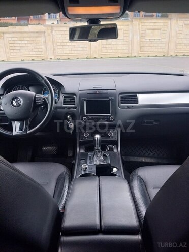 Volkswagen Touareg 2011, 270,000 km - 3.6 l - Bakı