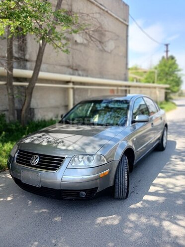 Volkswagen Passat 2003, 305,000 km - 1.8 l - Bakı