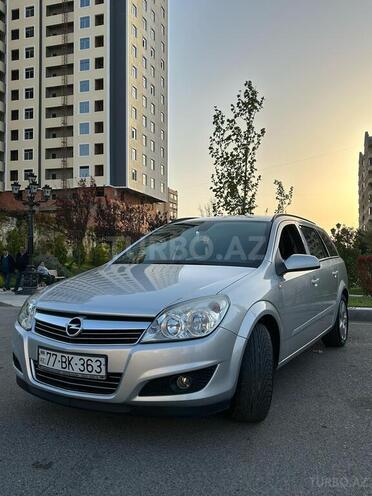Opel Astra 2008, 168,000 km - 1.4 л - Bakı