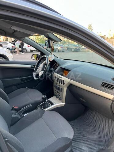 Opel Astra 2008, 168,000 km - 1.4 л - Bakı