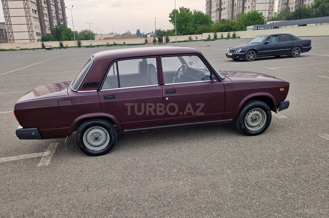 LADA (VAZ) 2107 2009, 95,000 km - 1.6 l - Gəncə