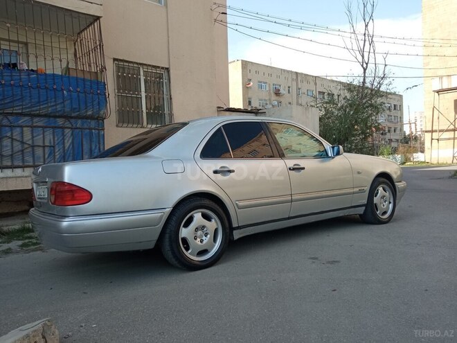 Mercedes E 230 1996, 310,000 km - 2.3 l - Bakı