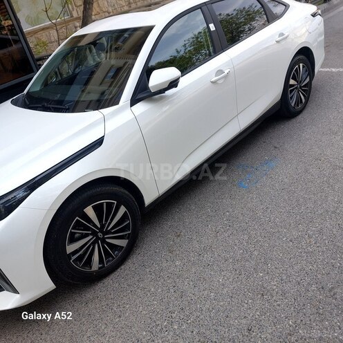 Changan Qiyuan A05 2024, 2,300 km - 1.5 l - Bakı