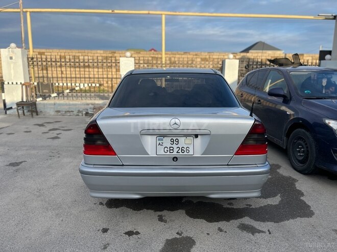 Mercedes C 200 1997, 266,000 km - 2.0 l - Bakı