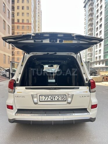 Lexus LX 570 2014, 130,000 km - 5.7 l - Bakı