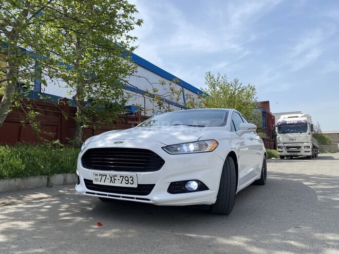Ford Fusion (North America) 2015, 285,682 km - 2.0 l - Bakı