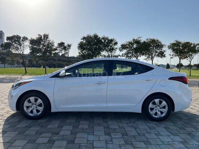 Hyundai Elantra 2015, 63,793 km - 1.8 l - Bakı