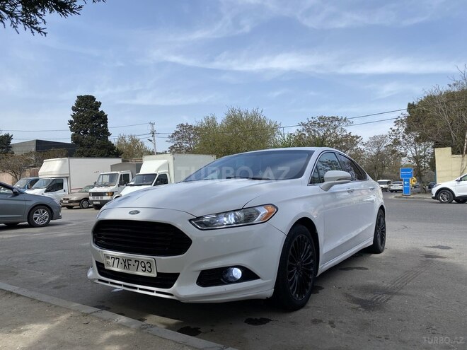Ford Fusion (North America) 2015, 285,682 km - 2.0 l - Bakı