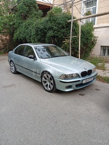 BMW 528 2000, 325,000 km - 2.5 л - Bakı