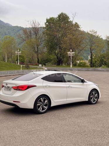 Hyundai Elantra 2014, 170,000 km - 1.8 l - Qəbələ