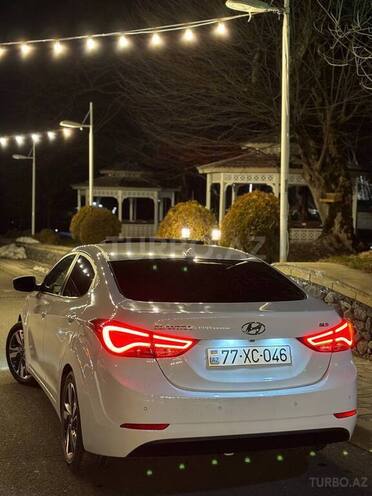 Hyundai Elantra 2014, 170,000 km - 1.8 l - Qəbələ