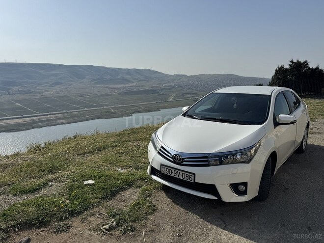 Toyota Corolla 2014, 190,000 km - 1.6 l - Bakı