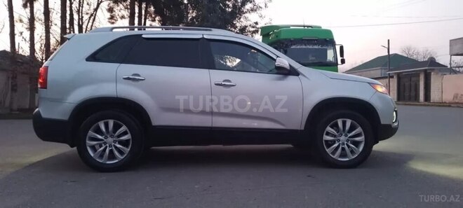 Kia Sorento 2009, 195,854 km - 2.2 l - Sabirabad