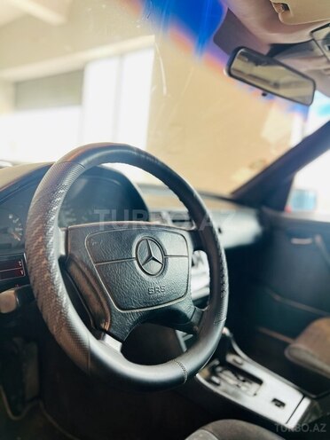 Mercedes C 200 1994, 294,683 km - 2.0 l - Bakı