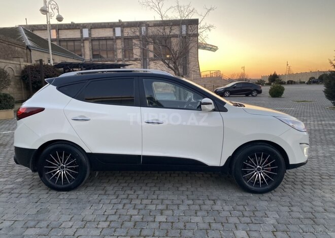 Hyundai ix35 2010, 189,000 km - 2.0 l - Bakı